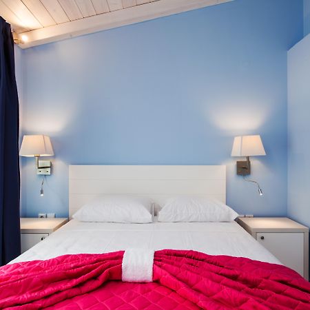 Elpiniki Luxury Apartments Nea Poteidaia Dış mekan fotoğraf