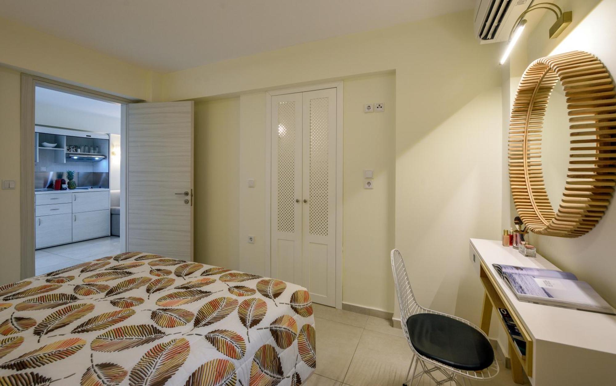 Elpiniki Luxury Apartments Nea Poteidaia Dış mekan fotoğraf